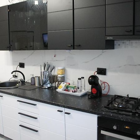 Yua'Shomes-Bussiness And Travel Apartment クルージュ＝ナポカ エクステリア 写真