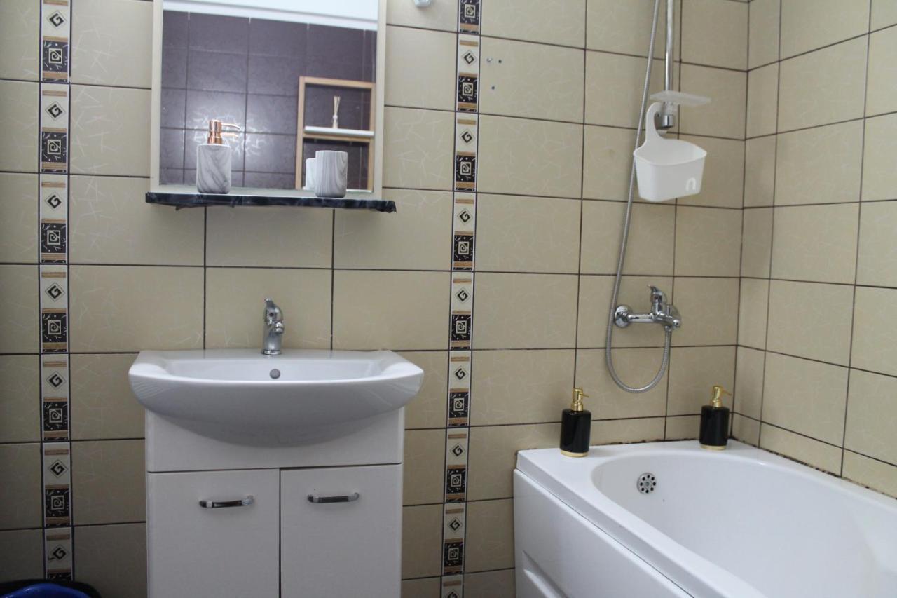 Yua'Shomes-Bussiness And Travel Apartment クルージュ＝ナポカ エクステリア 写真